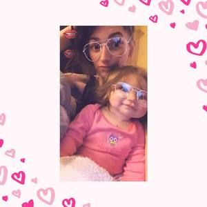 Meet your Posher, Kendra